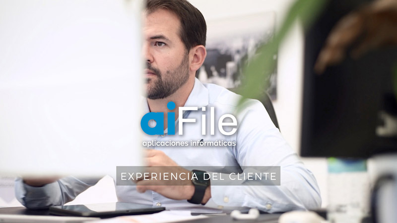 Miniatura de vídeo corporativo para aiFile, experiencia cliente